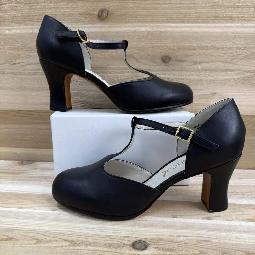 Capezio Closed Toe T-Strap Chorus Black Dance Character Shoes Women's Size 7W - Picture 1 of 13